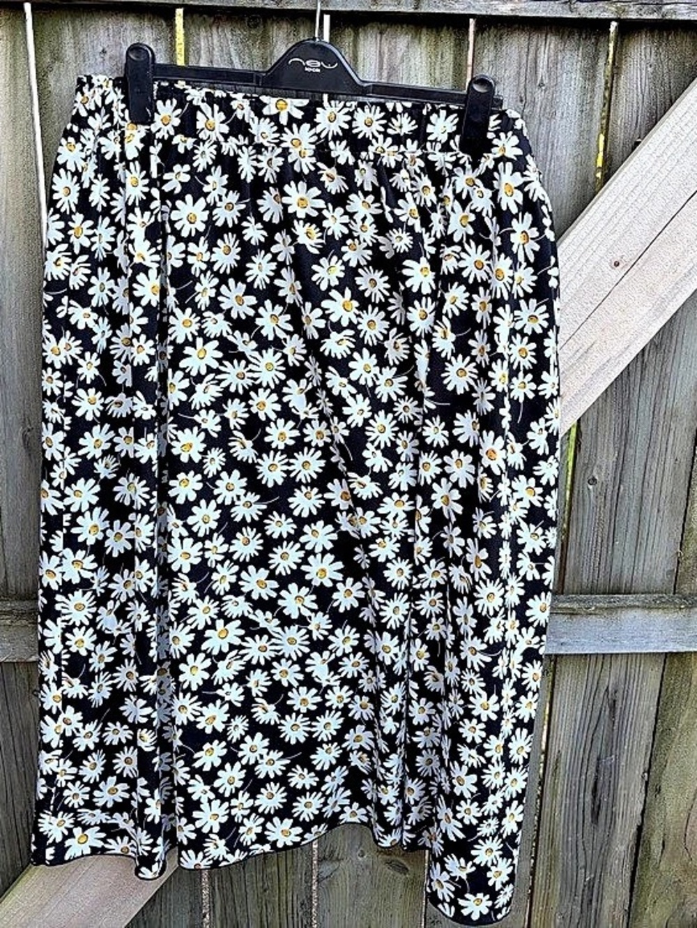 SHEIN Floral Maxi Skirt Black & White Size 4XL Like New